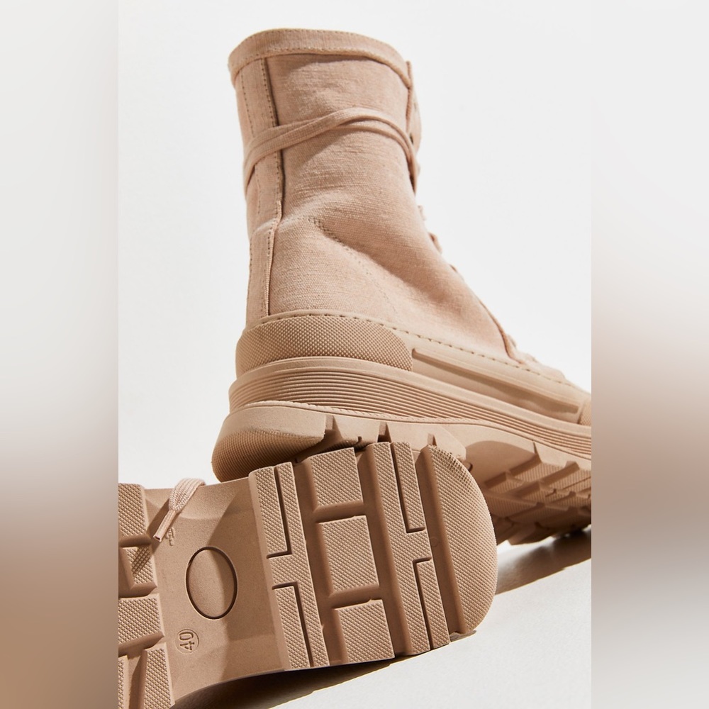 Free People NWT canvas & leather hiking boot. - Picture 2 of 10